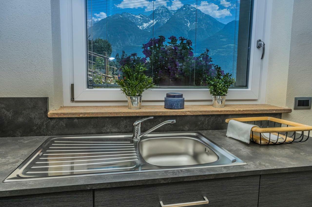 A&G Apartment Aosta - Elegante Casa 100 Mq Su Due Piani Con Wi-Fi-Giardino-Parcheggio Exterior photo